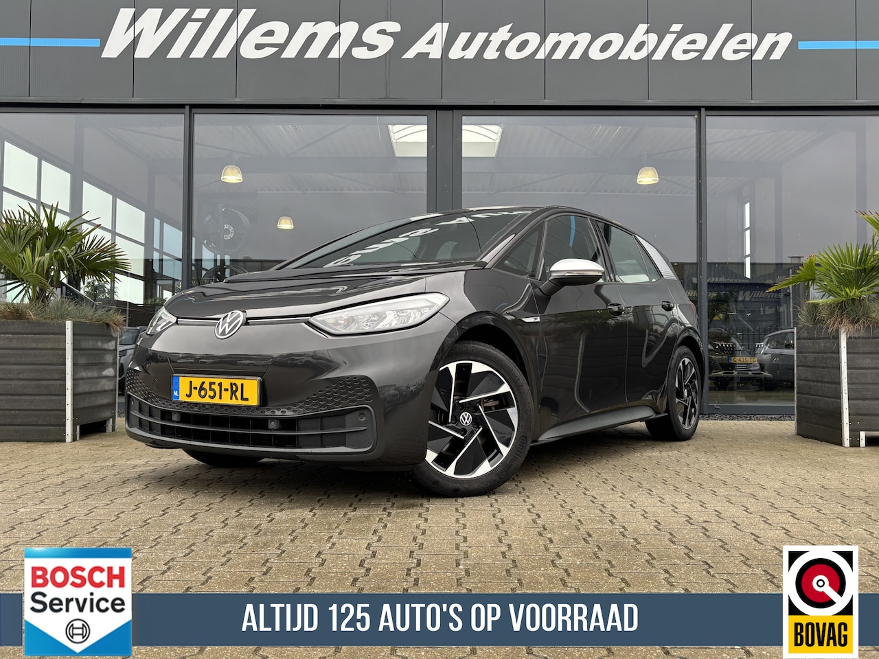 Volkswagen ID.3 - First 58 kWh SOH 90% Stoelverwarming, Apple Carplay & Adaptieve Cruise - AutoWereld.nl