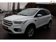 Ford Kuga - 1.5 EcoBoost Titanium 4WD AUTOMAAT TREKHAAK AFNEEMBAAR