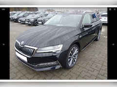 Skoda Superb Combi - 1.4 TSI iV Laurin & Klement | ACC Leer Canton Trekhaak