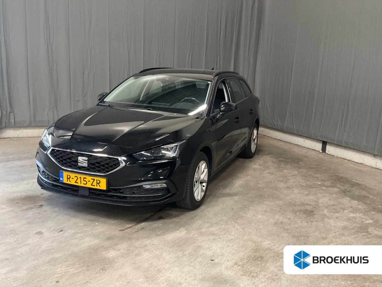 SEAT Leon Sportstourer - 1.0 TSI Reference Climate | Cruise | Apple Carplay/Android Auto | | Achterbank in delen ne - AutoWereld.nl