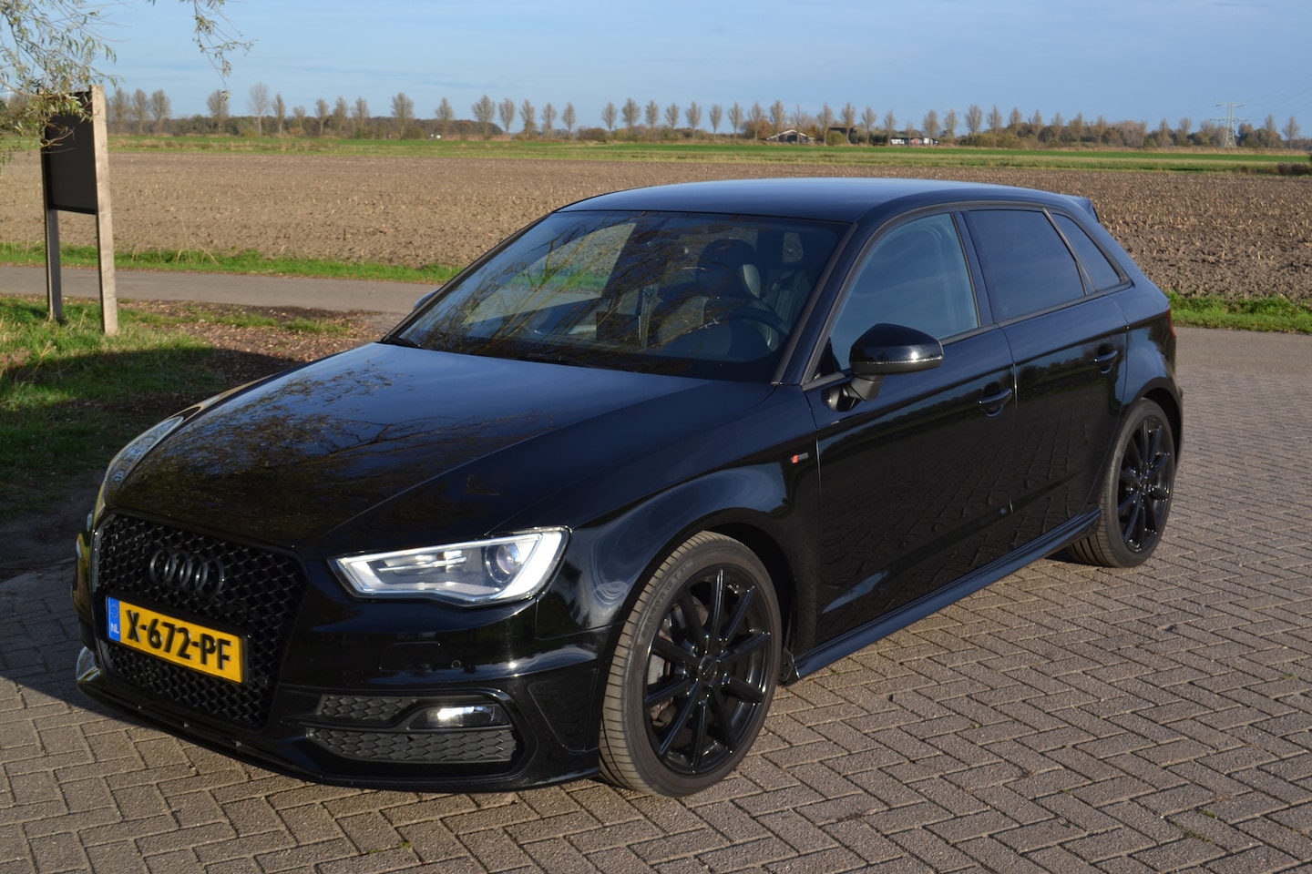 Audi A3 Sportback - 1.4 TFSI Ambition Pro Line S NWE MOTOR BAK GEREVISEERD - AutoWereld.nl