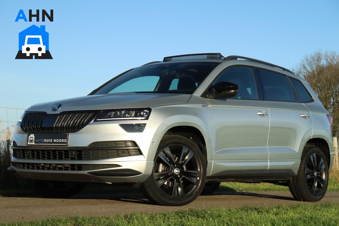 Skoda Karoq - 1.5 TSI / 150 PK / DSG / Sportline / Panorama / Virtual Cockpit / Camera / Cruise Control - AutoWereld.nl
