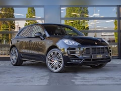 Porsche Macan - 3.6 Turbo