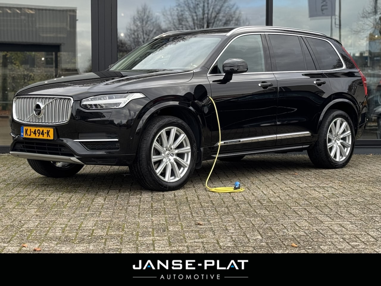 Volvo XC90 - 2.0 T8 TE AWD Inscription Pano | Trekhaak | 7-Zits | B&W | - AutoWereld.nl