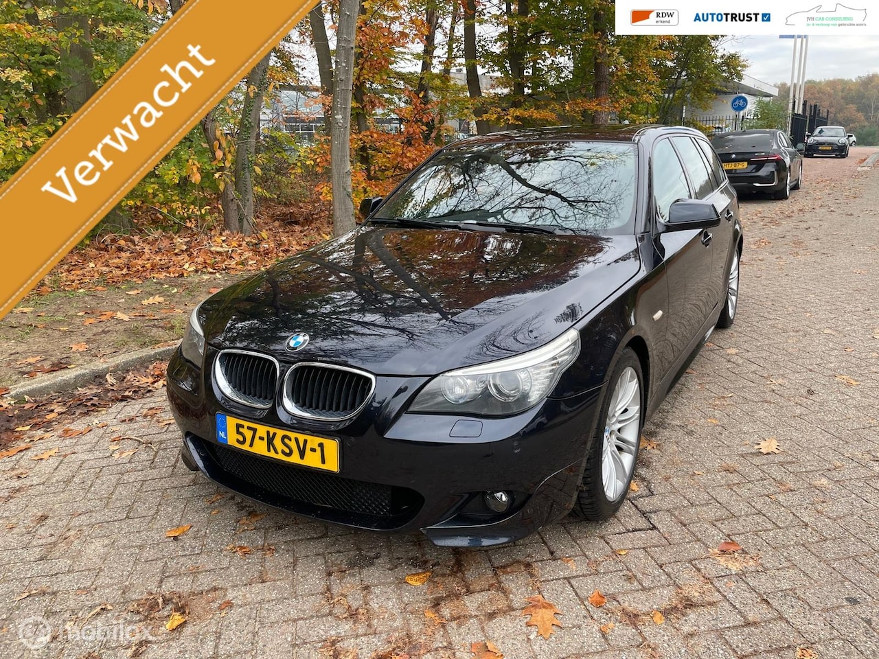 BMW 5-serie Touring - 520i|RIJKLAAR|2E EIG|NAP|M SPORT|PANODAK - AutoWereld.nl