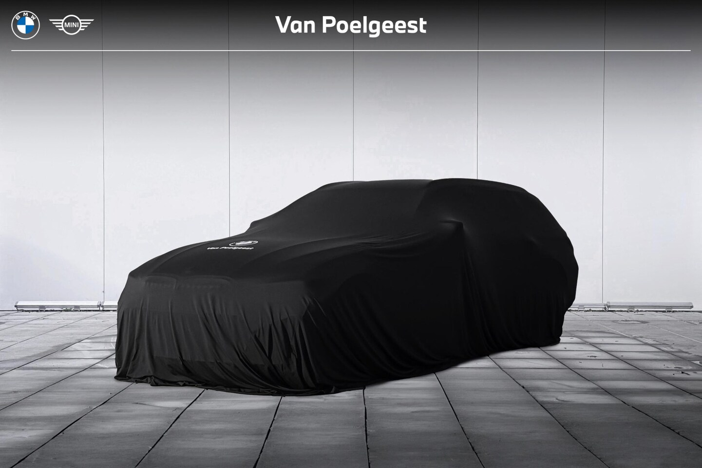 BMW 3-serie - Sedan 330e M-Sport Glazen Schuifdak / 19 inch / Active Cruise Controle - AutoWereld.nl