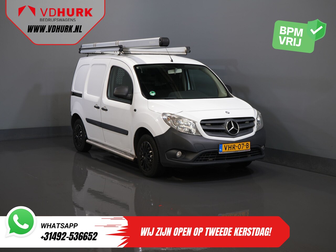 Mercedes-Benz Citan - 112 BENZINE MARGE Imperiaal/ Inrichting/ Sidebars/ Airco/ Trekhaak/ PDC - AutoWereld.nl