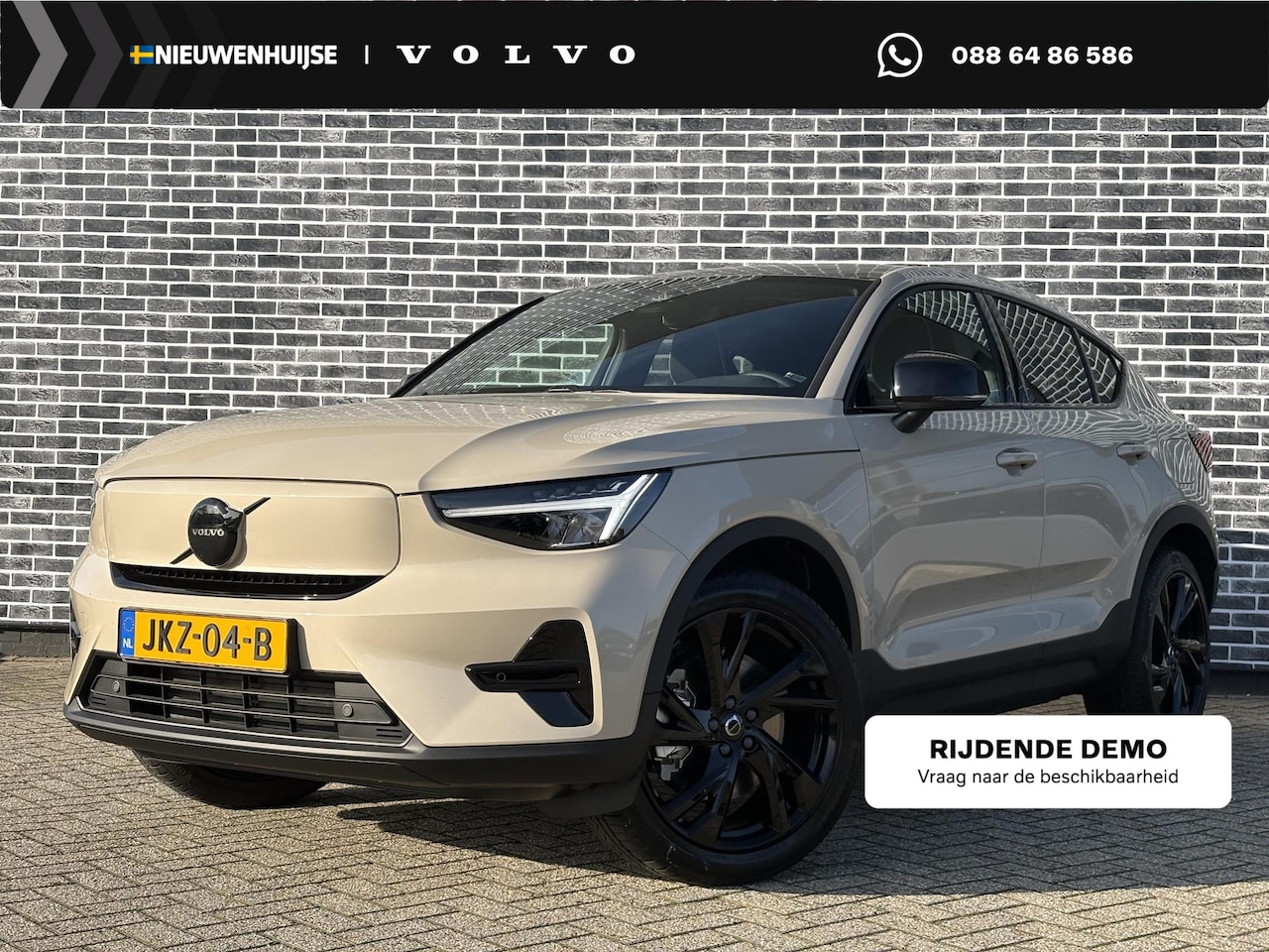 Volvo EC40 - Single Motor Extended Range Plus 82 kWh | Black Edition | Panoramadak | Getint glas | Micr - AutoWereld.nl