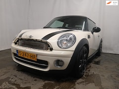 MINI Cooper - 1.6 D Camden SCHADEAUTO