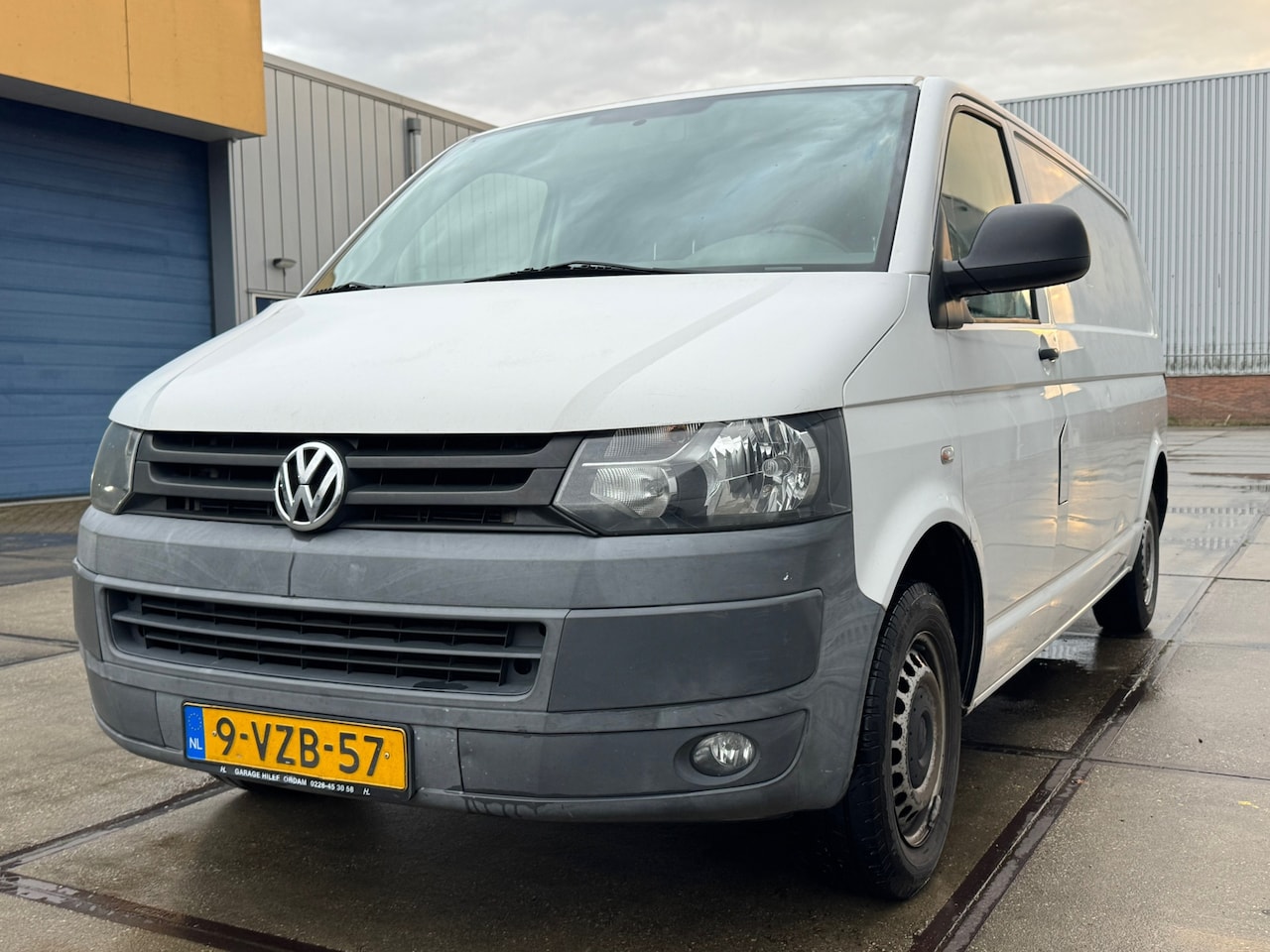 Volkswagen Transporter - 2.0 TDI L2H2 Baseline 2.0 TDI L2H2 Baseline - AutoWereld.nl