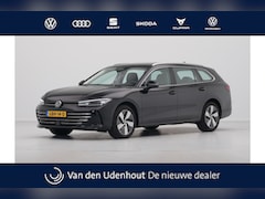 Volkswagen Passat Variant - 1.5 eTSI 150pk Business Trekhaak Navigatie Camera Side Assist Acc 343