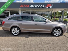 Skoda Superb Combi - 2.0 TDI Elegance Xrnon Cruise PDC LMV Apk