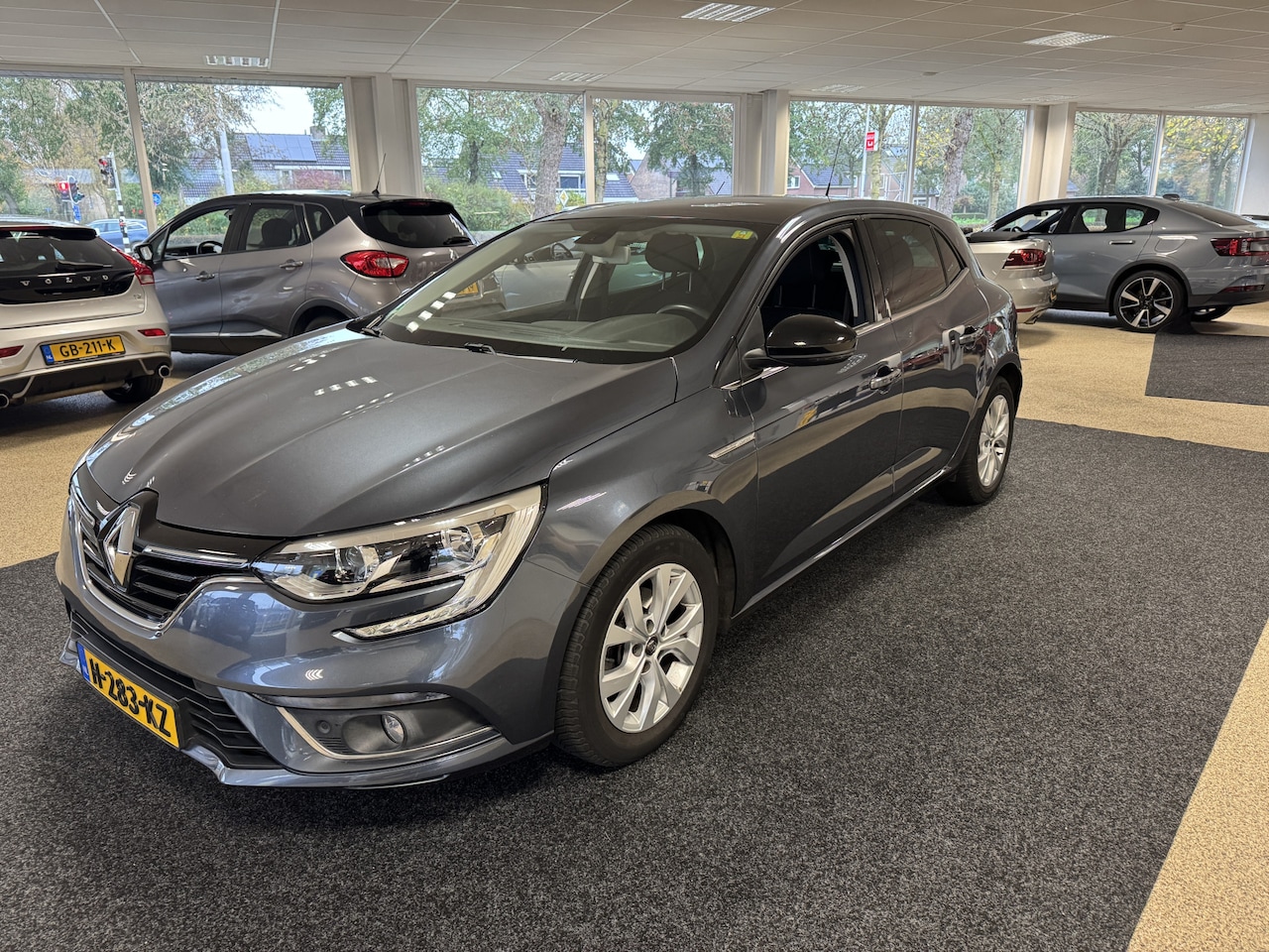 Renault Mégane - 1.3 TCe Limited automaat - AutoWereld.nl