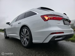 Audi A6 Avant - 50 TFSI e Quattro 3x S-Line / Navi / Nieuwst