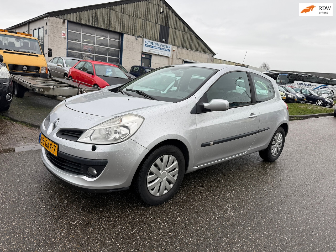 Renault Clio - 1.6-16V Dynamique Comfort 3-deurs Automaat Bj:2006 - AutoWereld.nl