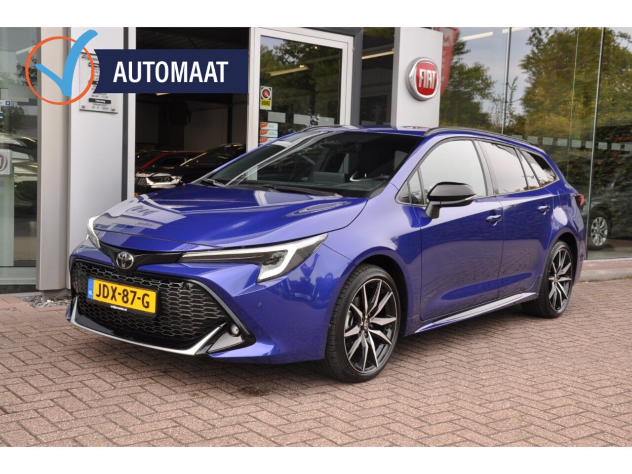 Toyota Corolla Touring Sports - Bose Head Up Hybrid 140 GR Sport - AutoWereld.nl