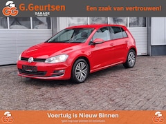 Volkswagen Golf - 1.2 TSI Connected Series Cruise Controle, Stoelverwarming,