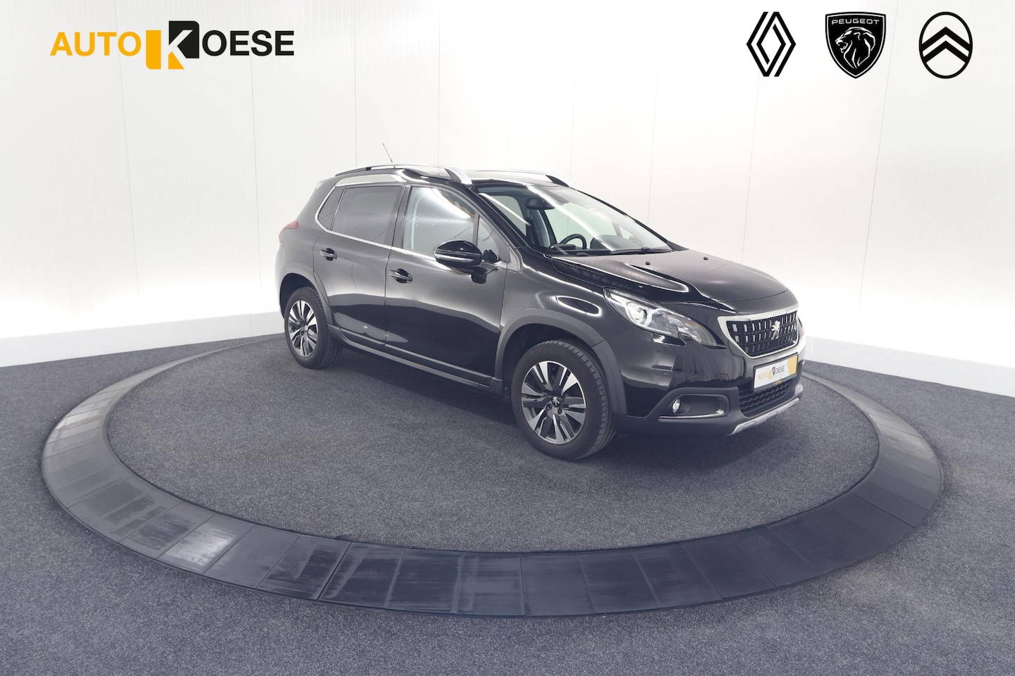 Peugeot 2008 - PureTech 110 Allure | Panoramadak | Navigatie | Camera | Parkeersensoren - AutoWereld.nl