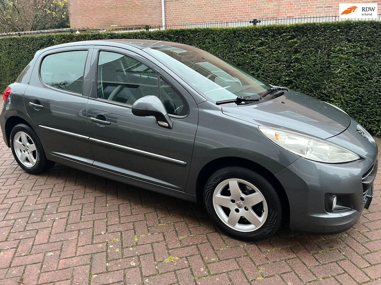 Peugeot 207 - 1.4 VTi Style 1.4 VTi Style - AutoWereld.nl