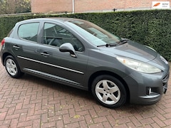 Peugeot 207 - 1.4 VTi Style