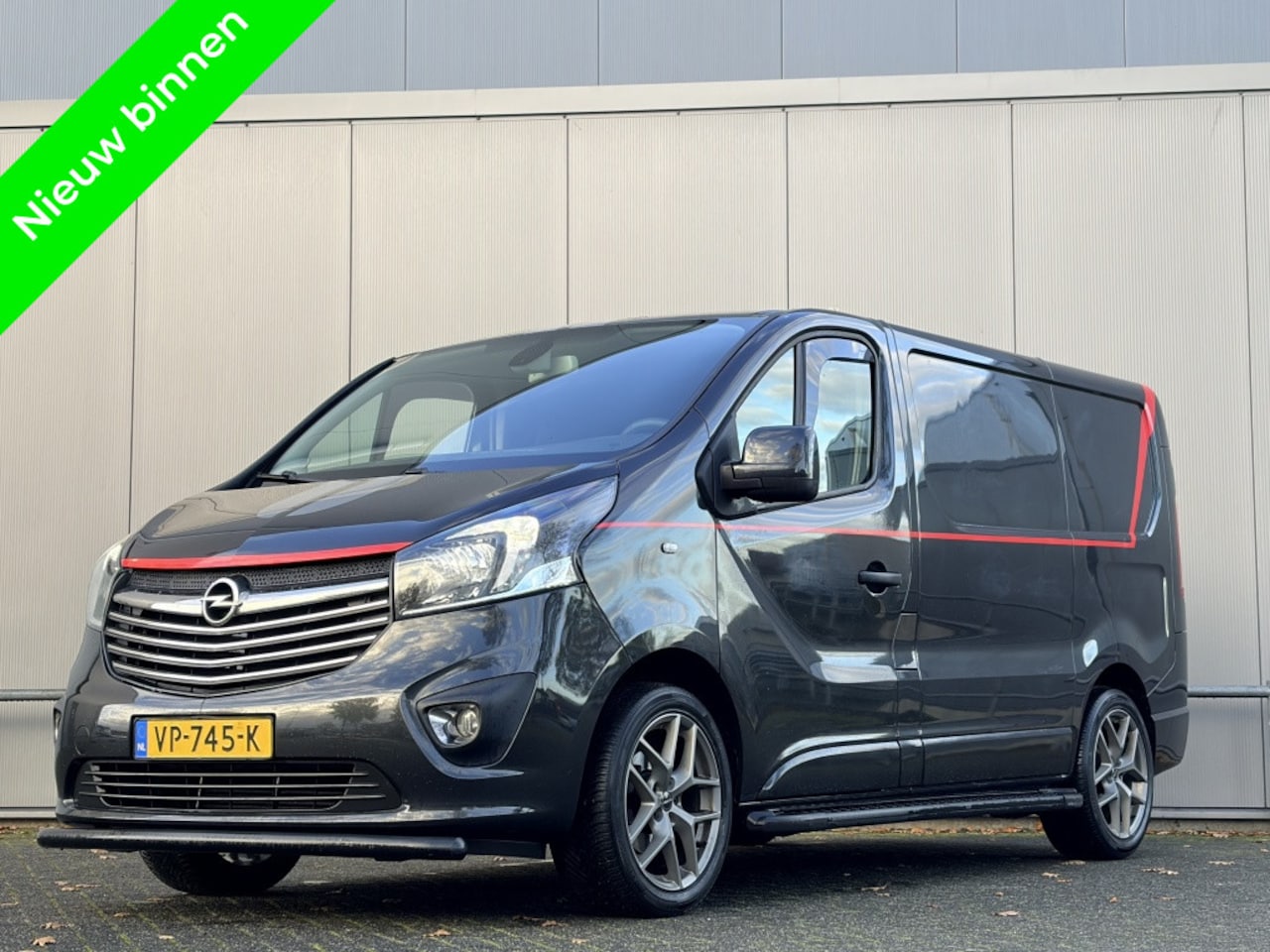 Opel Vivaro - 1.6 CDTI - airco - cruise - navi - nap! - trekhaak - AutoWereld.nl