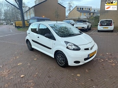 Toyota Aygo - Airco / Bouwjaar 2012 / 130.000 NAP / Leuke auto