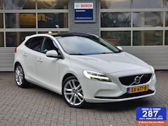 Volvo V40 - 2.0 T3 Dynamic Edition|Trekhaak|Pano||leder|H&D|LED|18-inch|Camera|