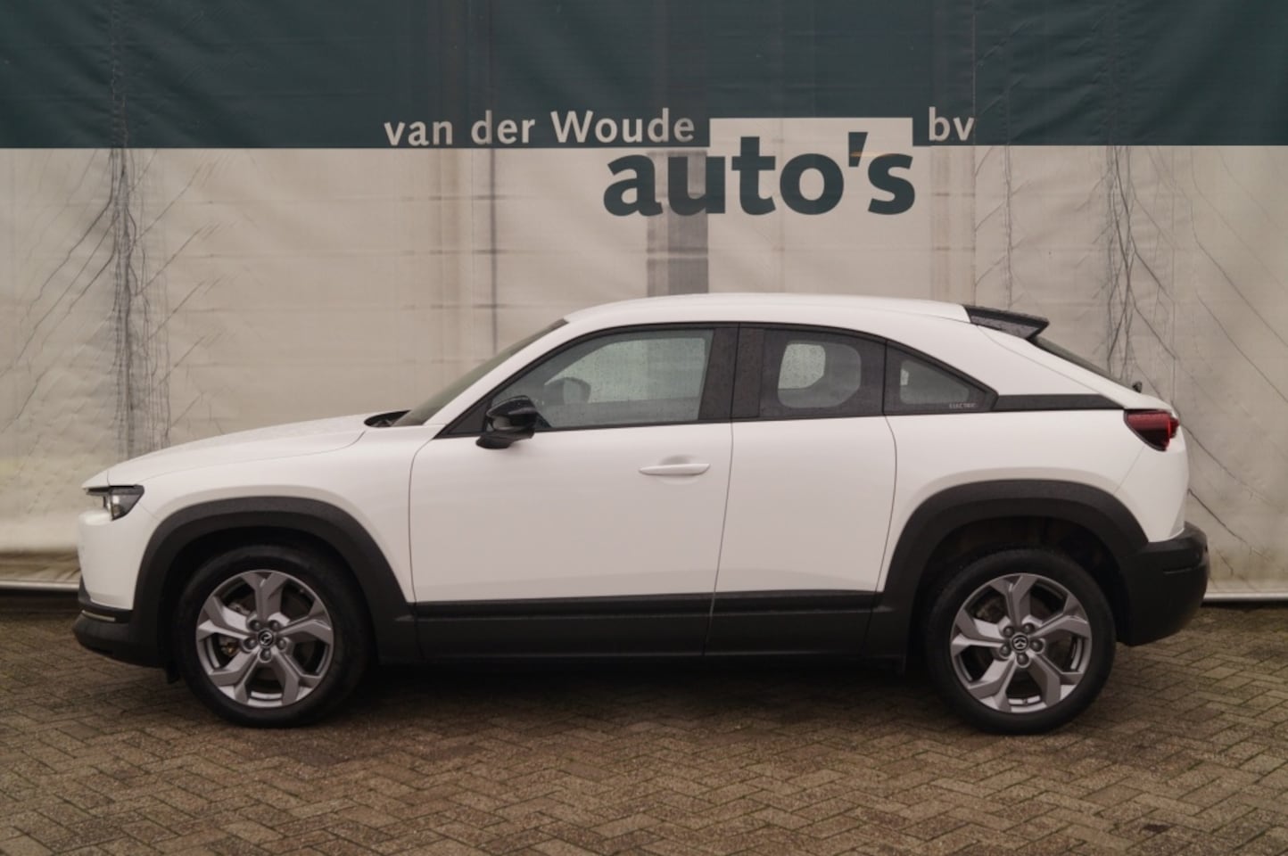 Mazda MX-30 - e-SkyActiv 145pk 36kWh -NAVI-AIRCO-CAM-94%SOH- - AutoWereld.nl