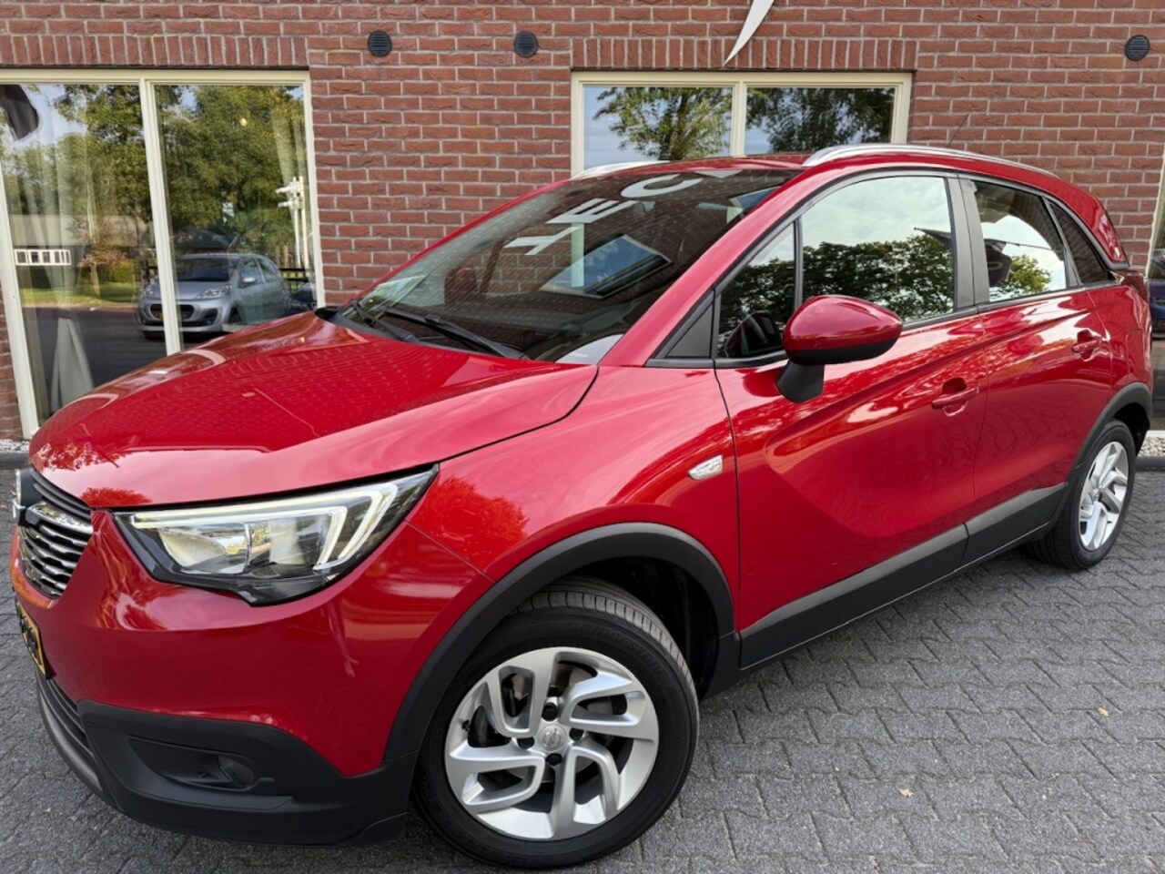 Opel Crossland X - 1.2 T. Edition 110PK TREKHAAK / NAVI / AIRCO / CRUISE / PDC / LM - AutoWereld.nl
