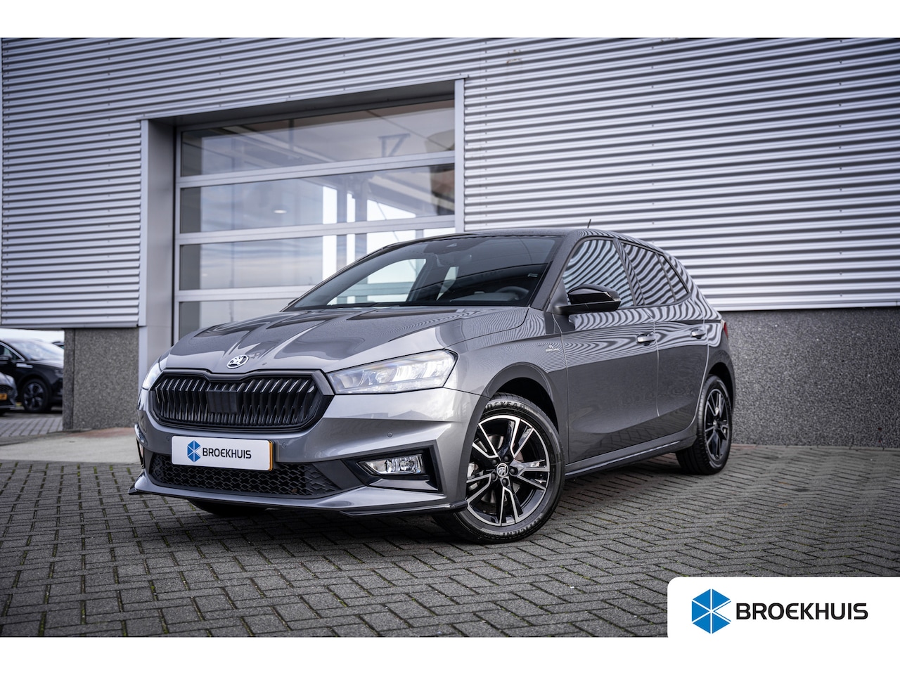 Skoda Fabia - 1.0 TSI DSG Monte Carlo | Achteruitrijcamera | Afwijkende dakkleur | Airco (automatisch) - AutoWereld.nl