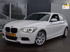 BMW 1-serie - 118d Executive | M-Pakket | LED/Xenon | APK 5-2026