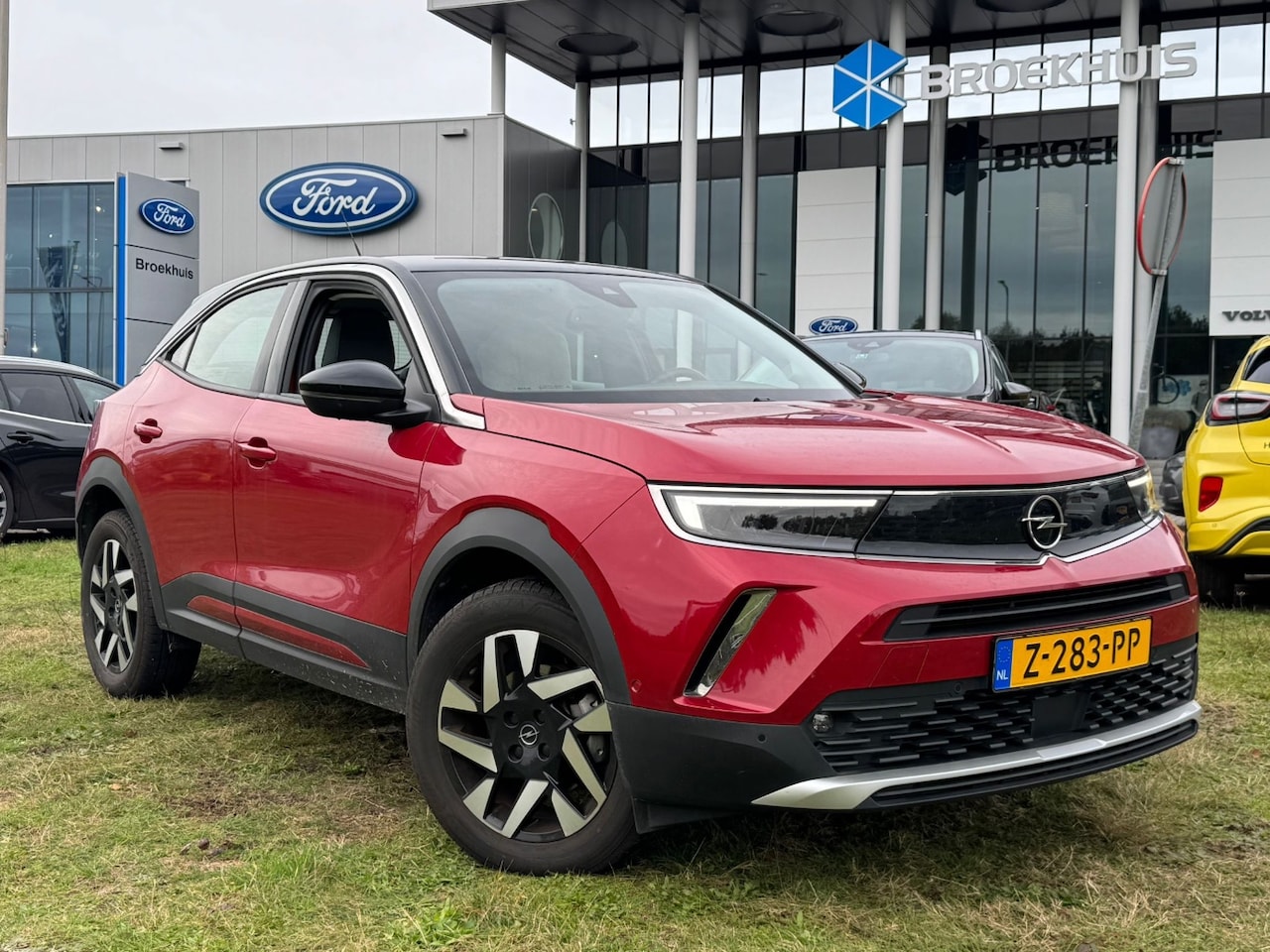 Opel Mokka-e - Elegance 50kWh 3 Fase | Navigatie Pro | Dodehoek-Detectie | Achteruitrijcamera | Full-LED - AutoWereld.nl