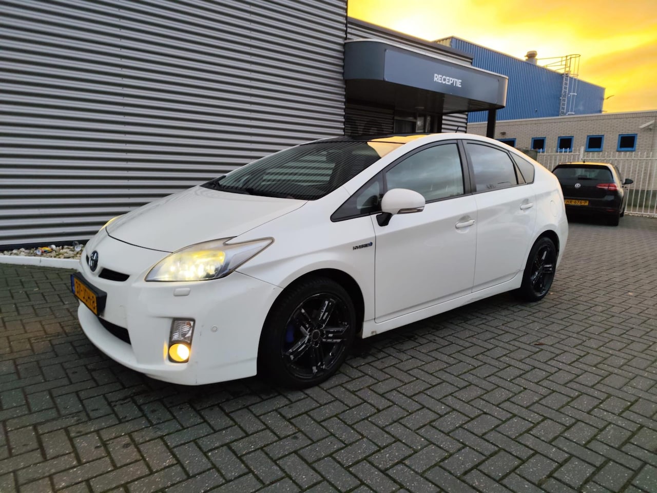 Toyota Prius - 1.8 Dynamic 1.8 Dynamic - AutoWereld.nl