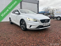 Volvo V40 - 2.0 T4 R-Design