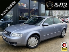 Audi A4 Limousine - 1.6 Pro Line 102PK | Nette Staat | NL AUTO | Trekhaak | Climate Control | Parkeersensoren