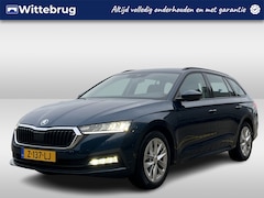 Skoda Octavia Combi - 1.0 e-TSI Business Edition / Navigatie / Parkeer sensoren V+A / Zwenkbare trekhaak / Fabri