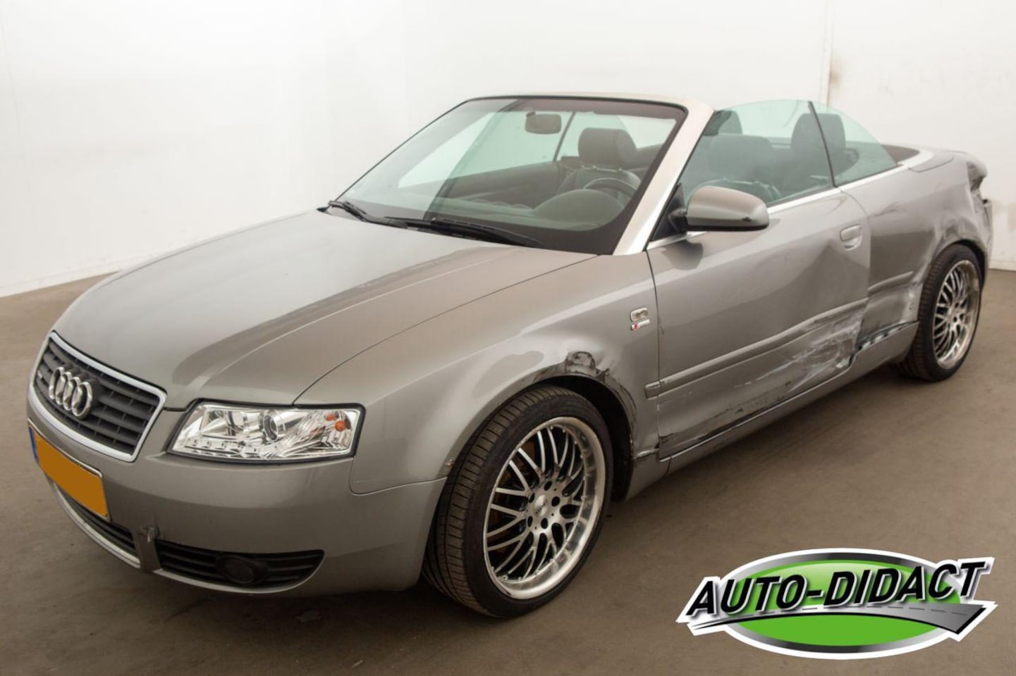 Audi A4 Cabriolet - 1.8 Clima Leder - AutoWereld.nl