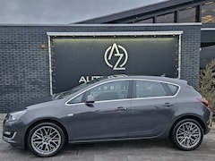 Opel Astra - 1.4 Turbo Cosmo *AC*Navi