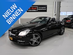 Mercedes-Benz SLK-klasse - 200 Automaat Leer Nekverwarming Navigatie Sportstoelen BT Stoelverwarming 18 inch Sportvel