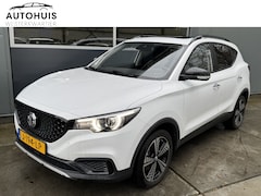 MG ZS - EV Luxury 45 kWh 140pk Camera Leder Stoelverwarming Trekhaak