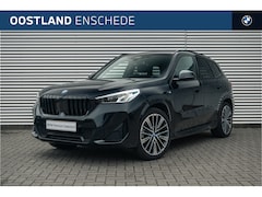 BMW X1 - xDrive25e M Sport Automaat / Sportstoelen / Achteruitrijcamera / M Adaptief onderstel / St