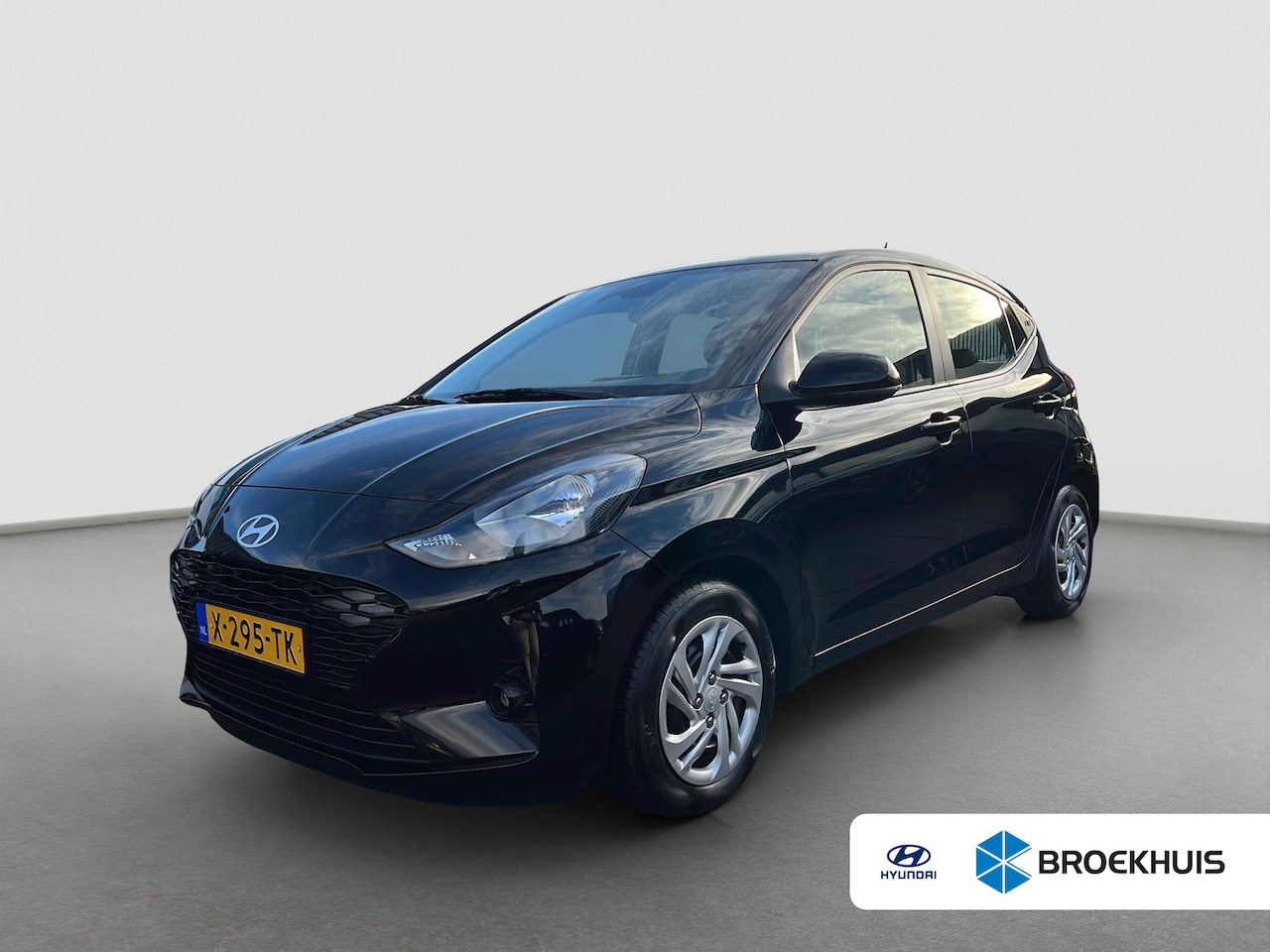 Hyundai i10 - 1.0 66pk Comfort Smart | LED | Airco | Carplay | Camera | Navigatie | Bluetooth | Cruiseco - AutoWereld.nl