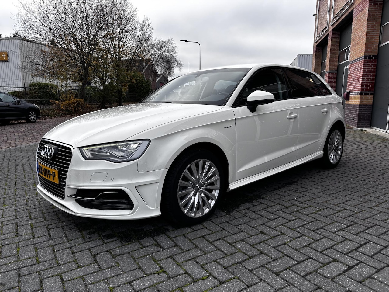 Audi A3 Sportback - 1.4 e-tron PHEV Attraction Pro Line plus 1.4 e-tron PHEV Attraction Pro Line plus - AutoWereld.nl