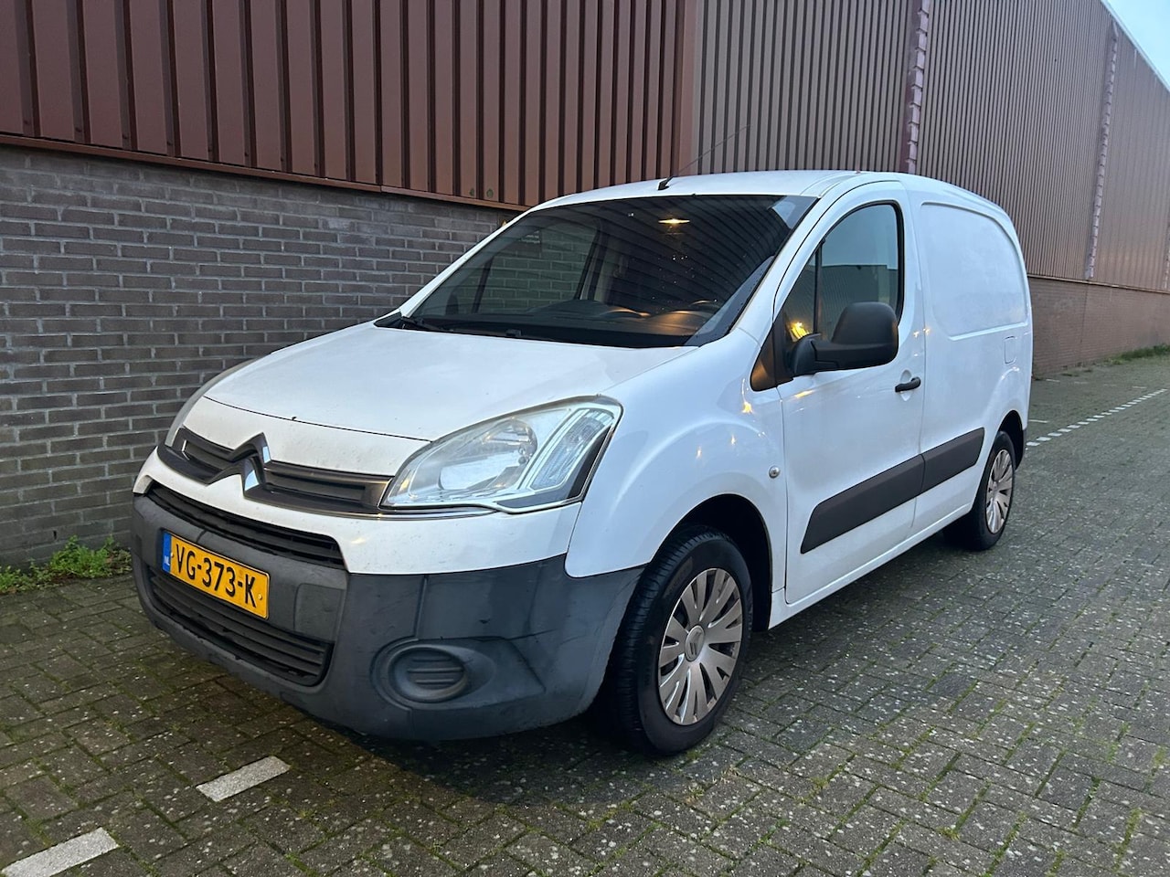 Citroën Berlingo - 1.6 e-HDI 500 Club Airco Cruise Trekhaak - AutoWereld.nl