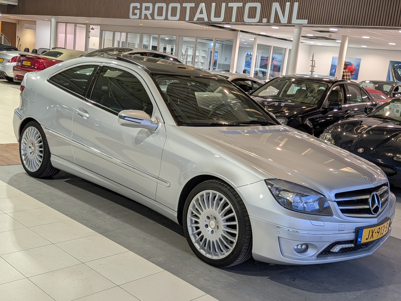 Mercedes-Benz CLC-klasse - 350 Prestige Panoramadak, Airco, Cruise Control, Stuurbekrachtiging - AutoWereld.nl