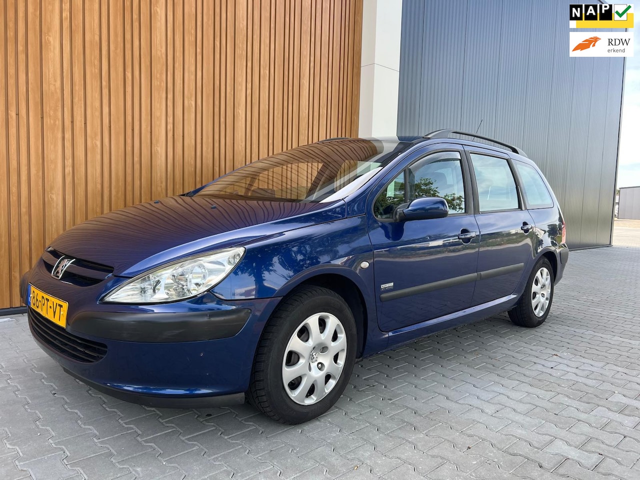 Peugeot 307 Break - 1.6-16V Navtech|Clima|Cruise|Trekhaak - AutoWereld.nl