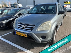 Honda CR-V - 2.0i LS 150pk 4WD 2e eig. 151.000km. Airco Trekhaak 1500kg