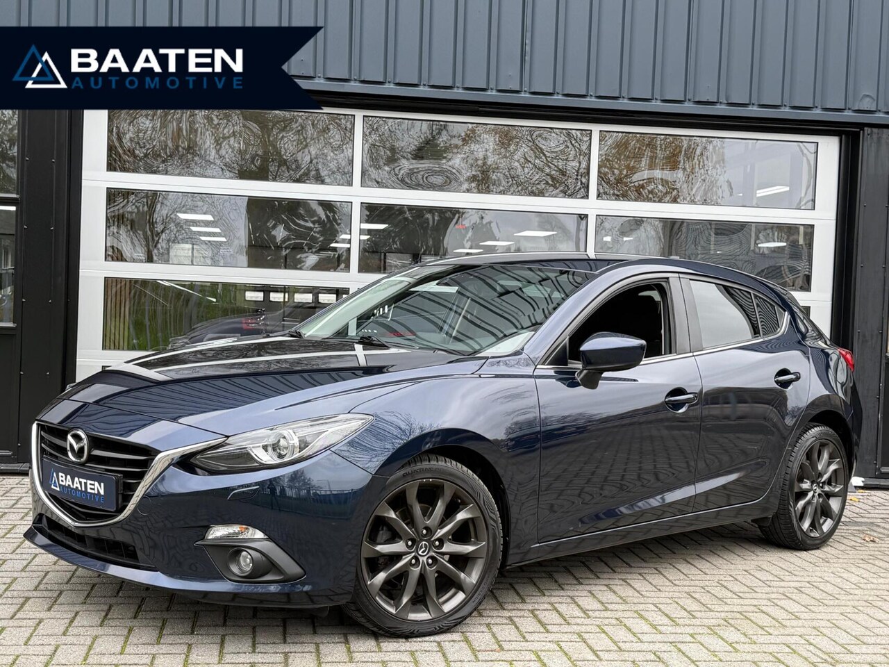 Mazda 3 - 2.0 SkyActiv-G|Nakama|Alcantara|Camera|LED|18inch - AutoWereld.nl