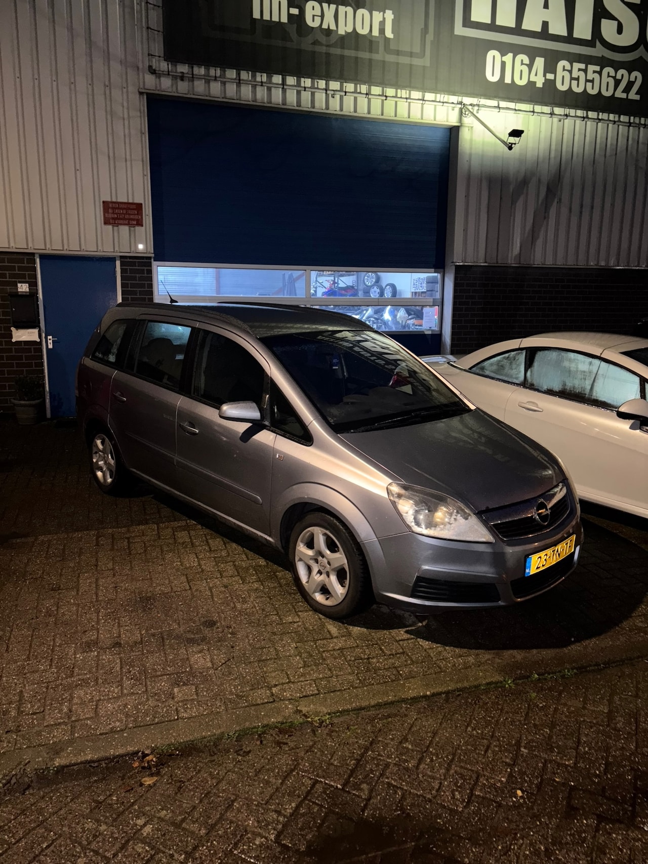 Opel Zafira - 2.2 Enjoy 7 Persoons - AutoWereld.nl