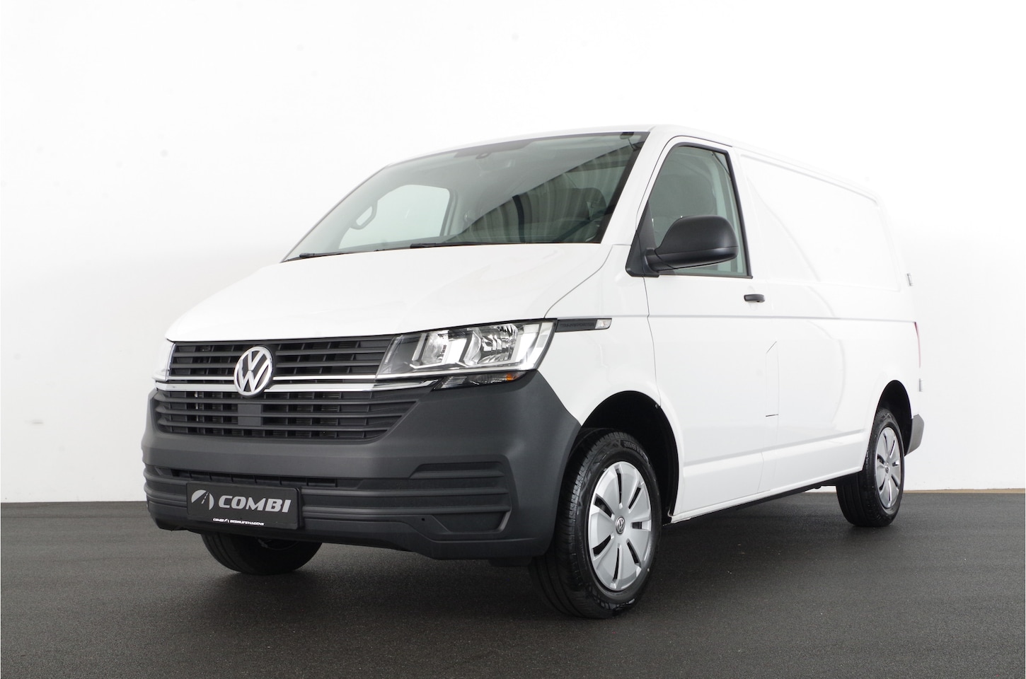 Volkswagen Transporter - 2.0 TDI L1H1 28 > 150pk/cruise control/3zit/bluetooth/7803 - AutoWereld.nl